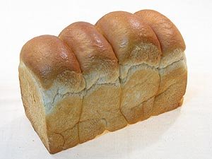 画像1: 天然酵母の山形食パン(2斤)